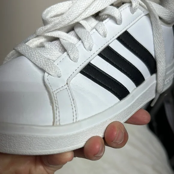 adidas Kids Sneakers - White and Black - Picture 8 of 13